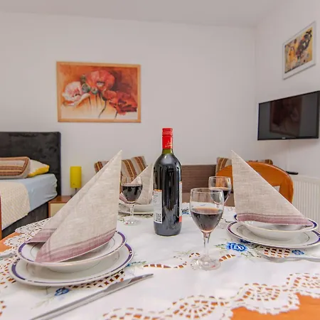 Markovic 1 By Interhome Appartement *