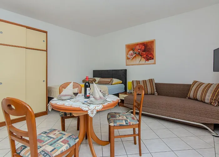 Markovic 1 By Interhome