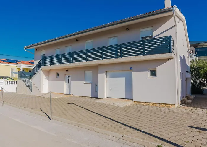 Markovic 1 By Interhome Appartement Vir